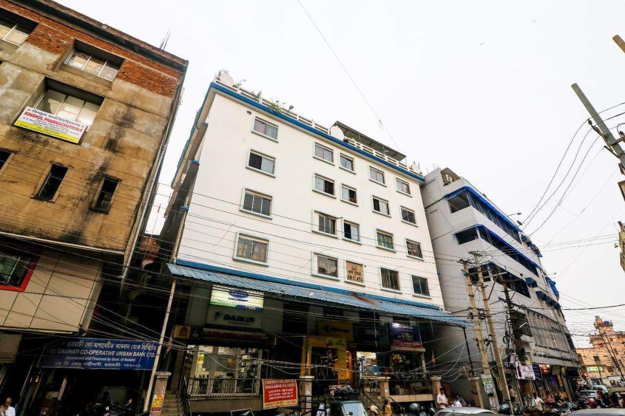 Oyo 36201 Sangam Grand Guwahati Exterior photo
